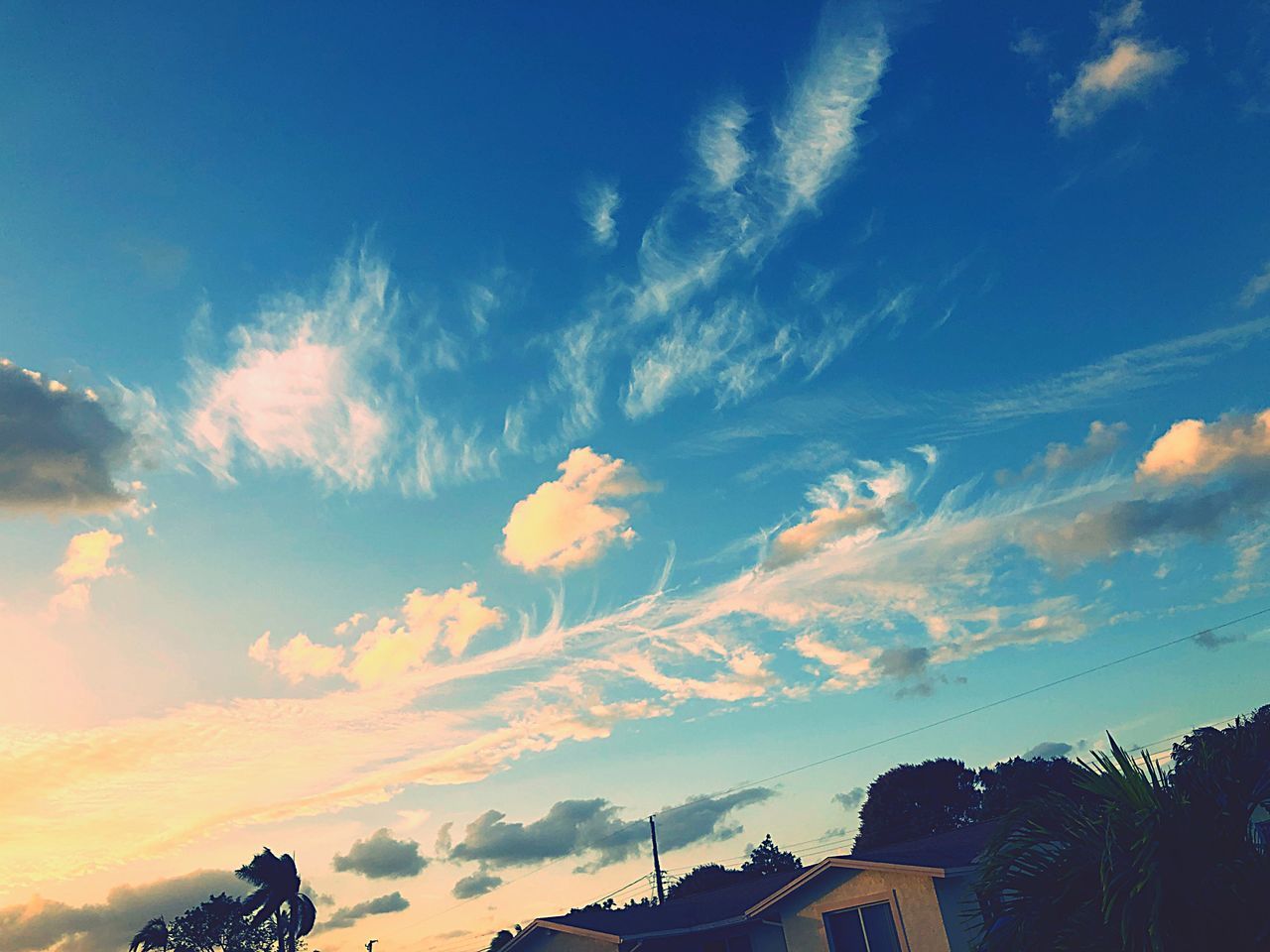 LOW ANGLE VIEW OF SKY AT SUNSET