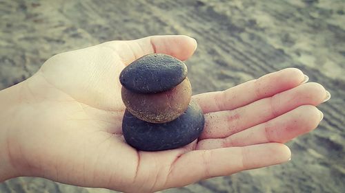 Close-up of cropped hand