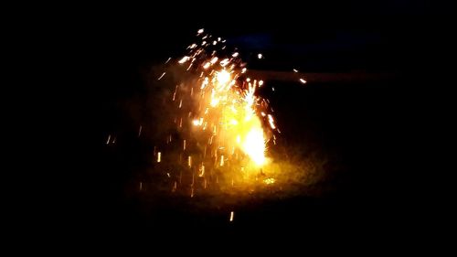Blurred motion of blurred lights
