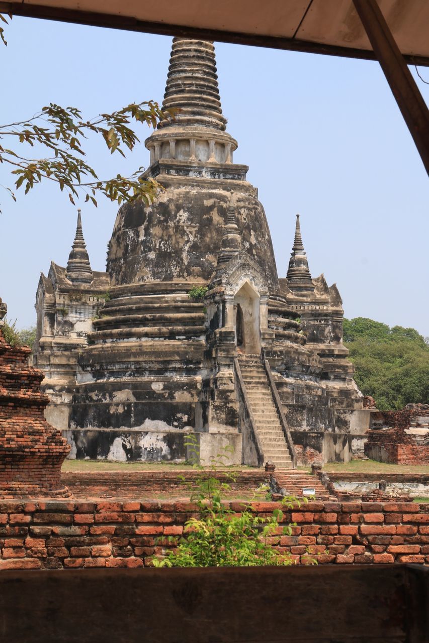 LOW ANGLE VIEW OF A TEMPLE