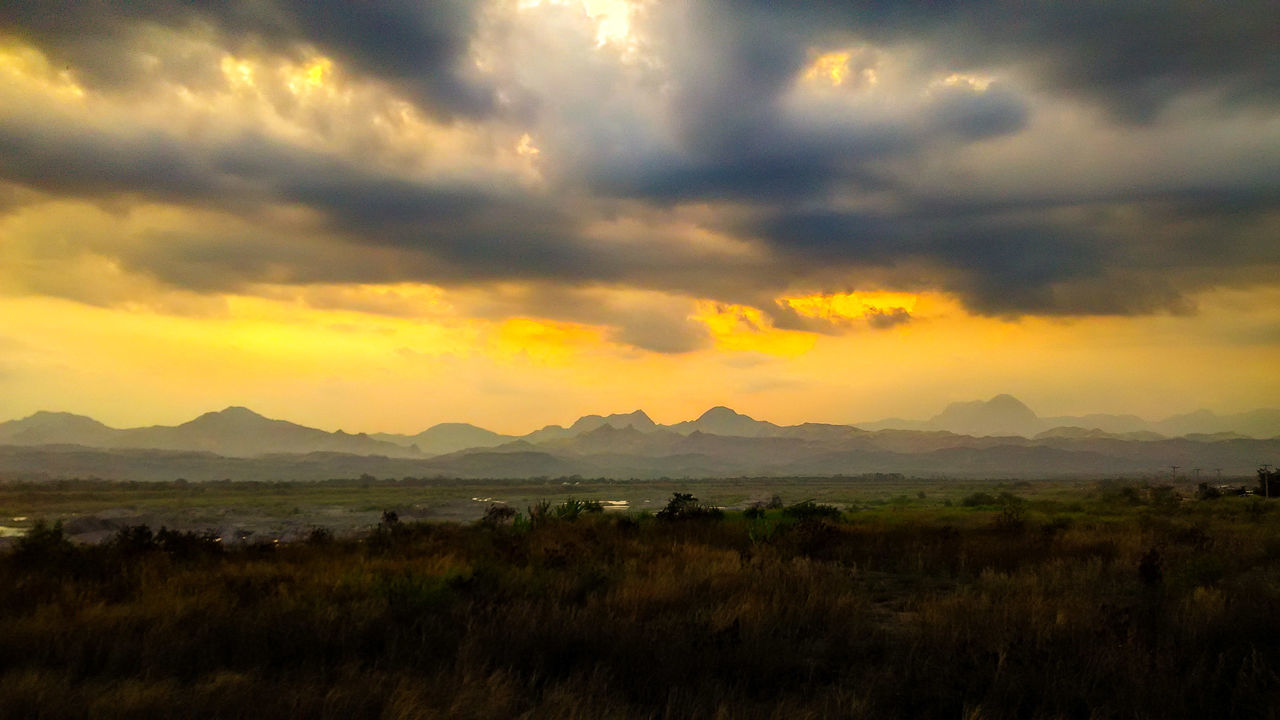 mountain, scenics, tranquil scene, sky, sunset, tranquility, beauty in nature, cloud - sky, mountain range, landscape, cloudy, nature, water, idyllic, cloud, lake, orange color, non-urban scene, outdoors, dramatic sky