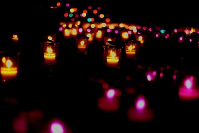 Defocused illuminated lights