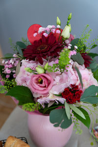 Close-up of pink rose bouquet