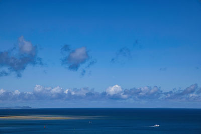 Okinawa's beautiful sky and sea