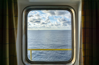 Sea view from a window cabin on a construction work barge while in operation at terengganu oil field