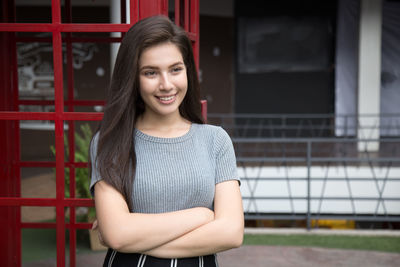 Portrait of a smiling young woman
