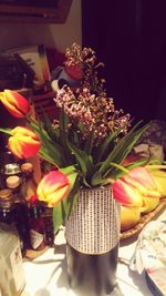 Close-up of rose bouquet on table