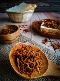 Close-up of noodles in bowl on table