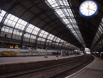 Railroad station platform