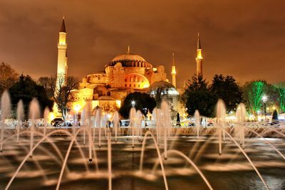 View of mosque against sky