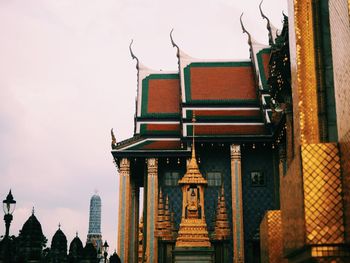 View of temple building against sky