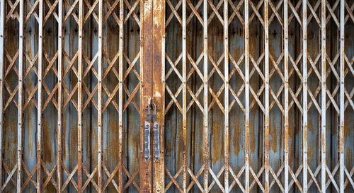 Full frame shot of rusty metal fence
