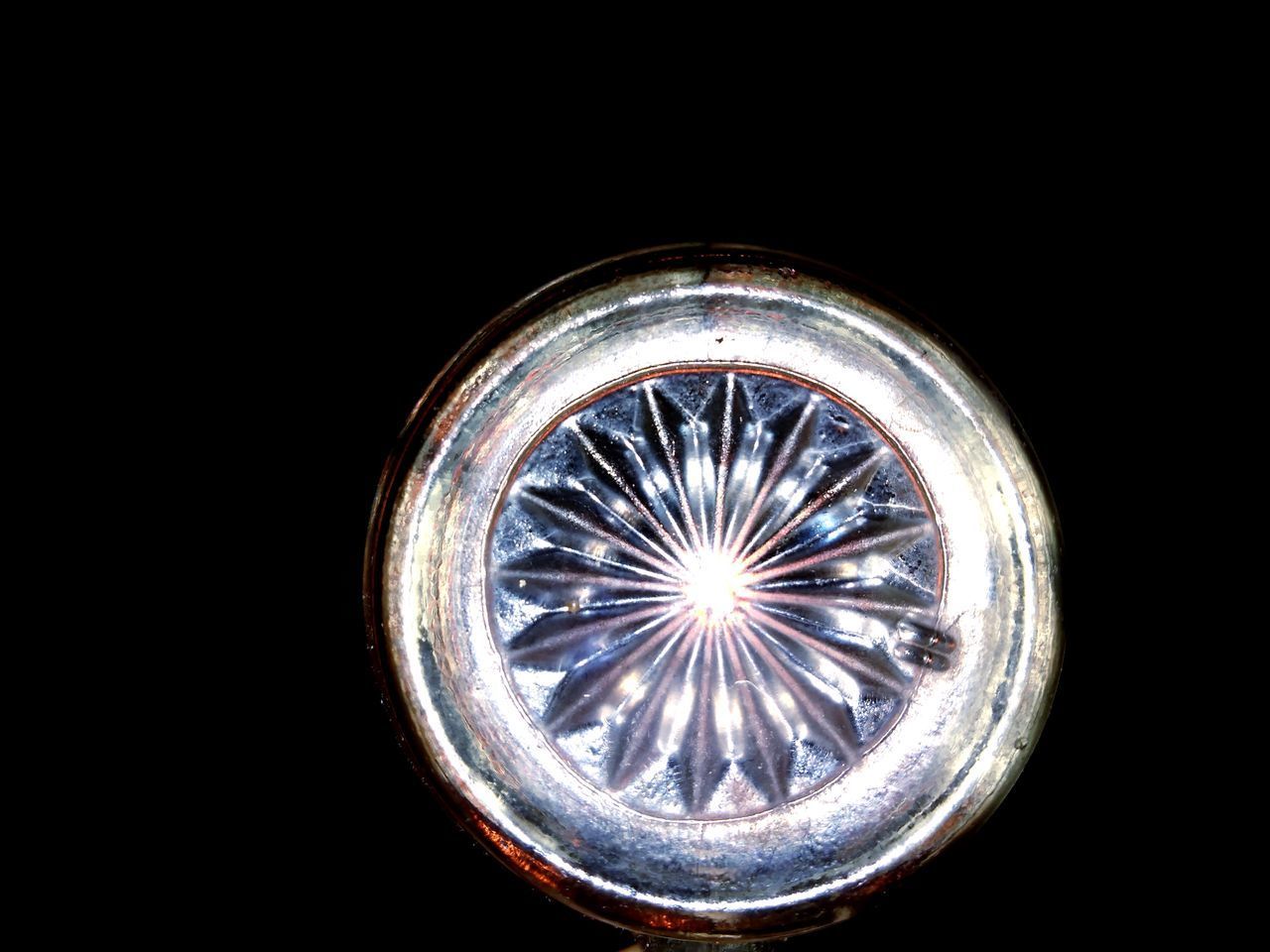 CLOSE-UP OF ILLUMINATED LAMP