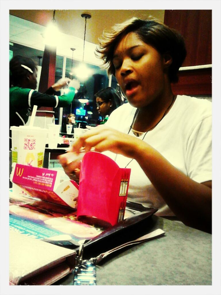 #ooh she eat'n