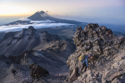 Climbing iztaccihuatl volcano in mexico