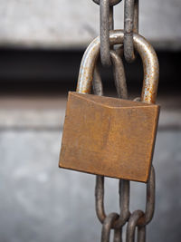 Close-up of rusty chain