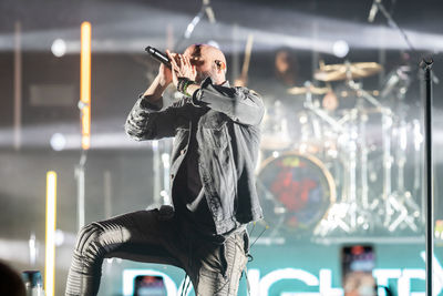 Daughtry performs at the royal oak music theater in royal oak, michigan on 03-06-2022 