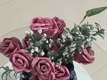 Close-up of rose bouquet
