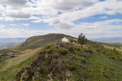 Landscape in lake lagoa redonda lagoon in serra da estrela, portugal