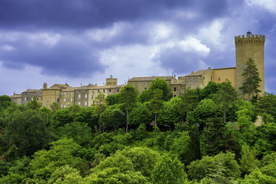 Panoramic view of historical building against cloudy sky