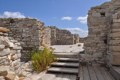 Old ruins against sky