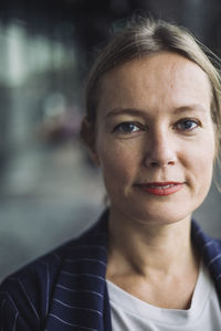 Close-up portrait of smiling woman