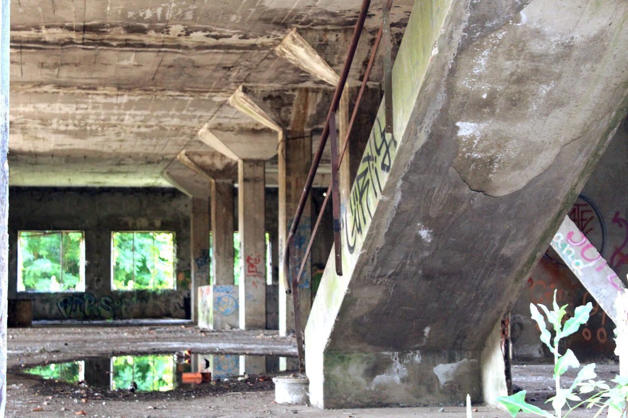 ABANDONED BUILDING INTERIOR