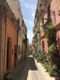 Narrow italian streets 