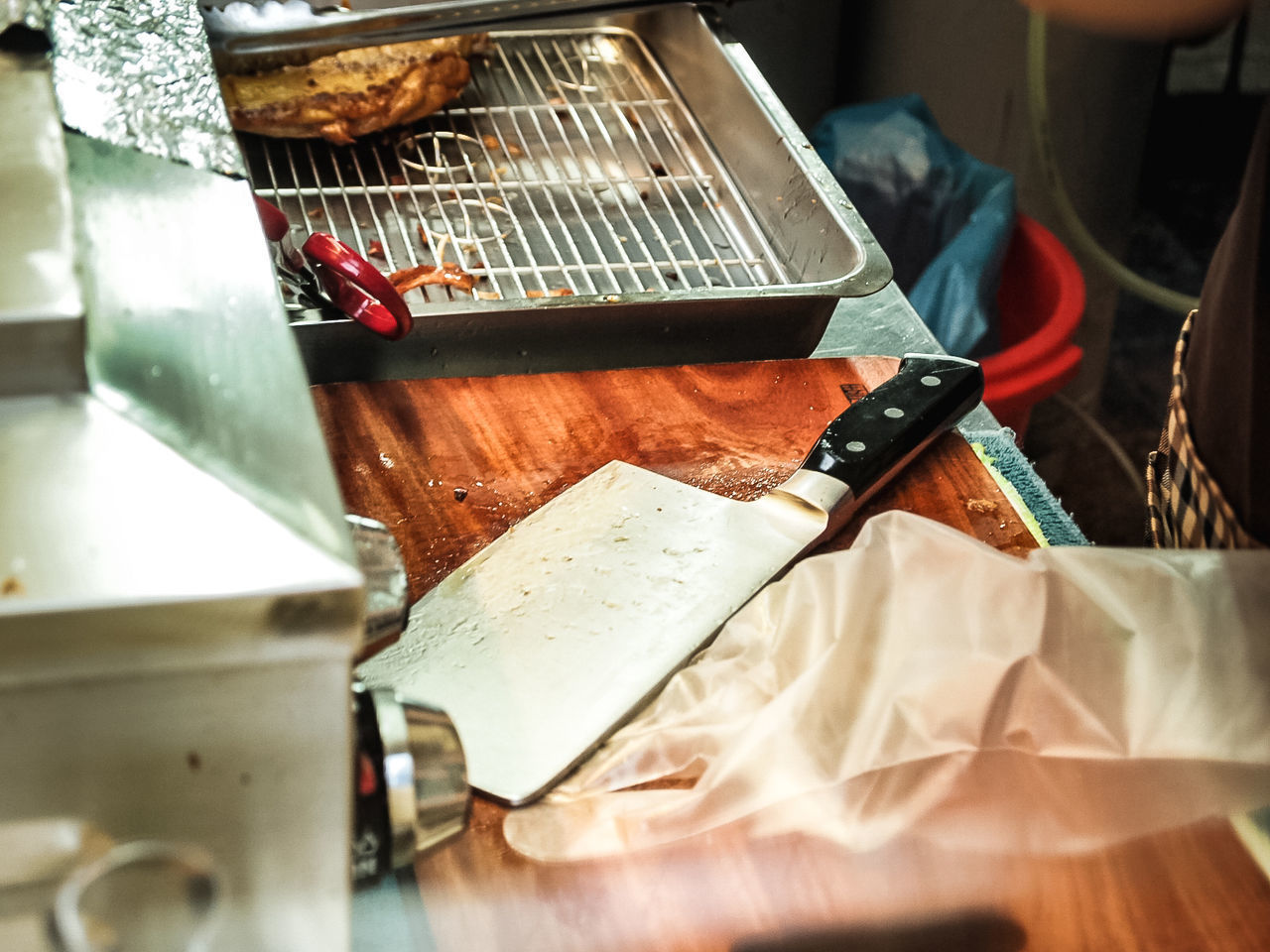 HIGH ANGLE VIEW OF MEAT ON TABLE