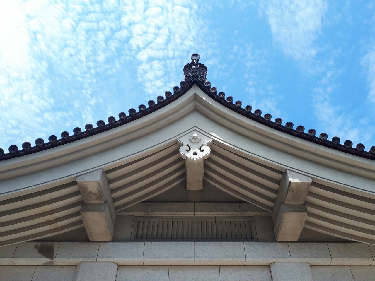 low angle view, architecture, built structure, building exterior, outdoors, day, no people, cloud - sky, sky