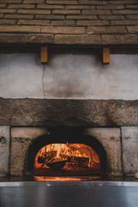 Burning firewood in oven