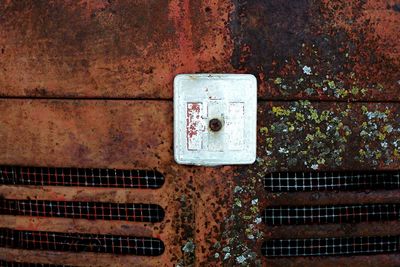 Full frame shot of rusty metallic wall