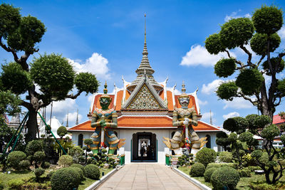 View of temple building against sky