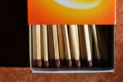 Matches open box on foreground