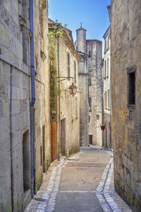 Narrow street in perigueux city center, france