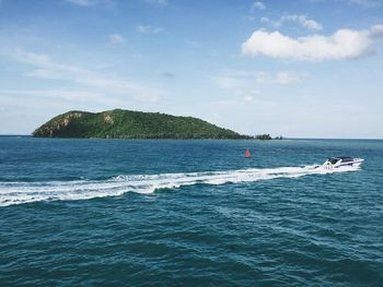 Scenic view of sea against sky