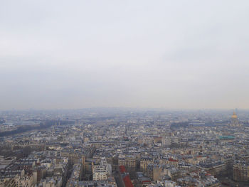 Grey day in paris