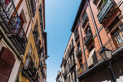 Cityscape of malasana district in madrid. malasana is one of the trendiest neighborhoods in the city