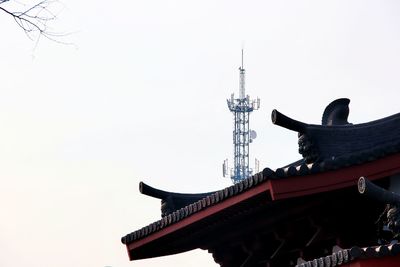 Low angle view of statue against clear sky