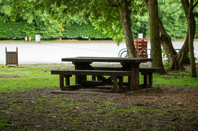 Empty bench in park