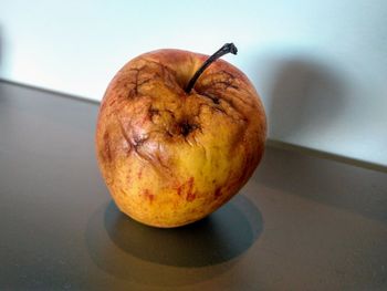 Close-up of apple on table