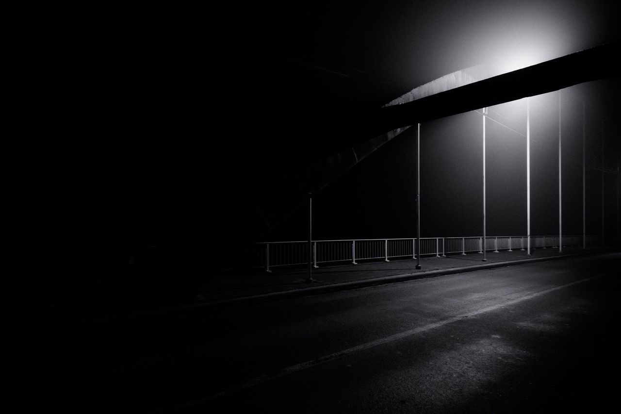 ILLUMINATED DARK ROOM