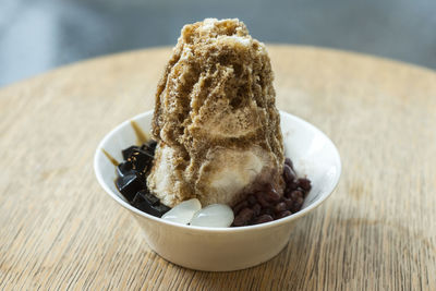 Close-up of ais kacang in bowl on table