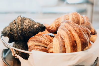 Close-up of bread in plate on table