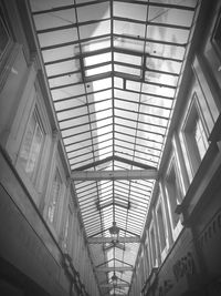 Low angle view of ceiling