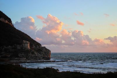 Scenic view of cloudy sky over sea