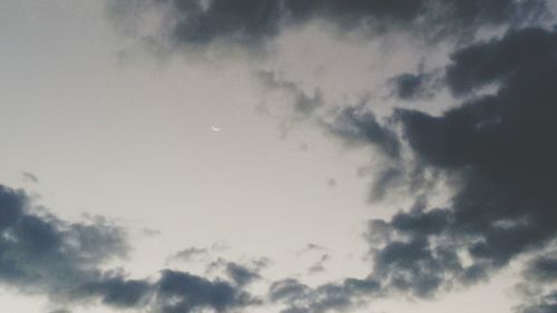 Low angle view of cloudy sky