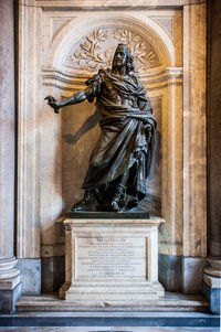 Statue of buddha in temple