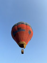 hot air balloon