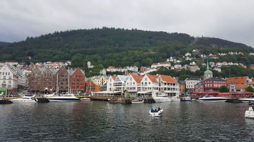 Boats in front of sea